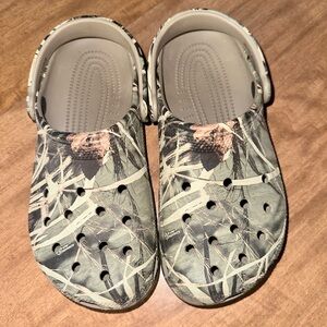 CROCS Camouflage Water Shoes